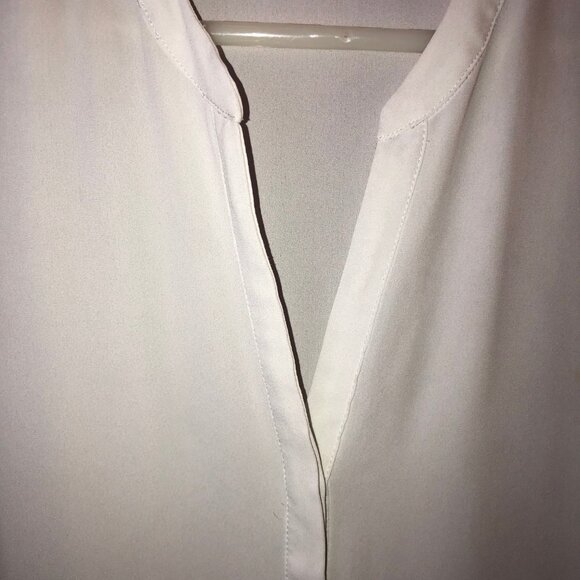 CHICOS WHITE SLEEVELESS CHIC TIE HEM JOYA TANK BUTTON-UP SIZE 2 (L) NWOT - Picture 6 of 9